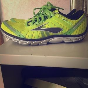 Brooks Running Shoes- Size 7.5- Women’s